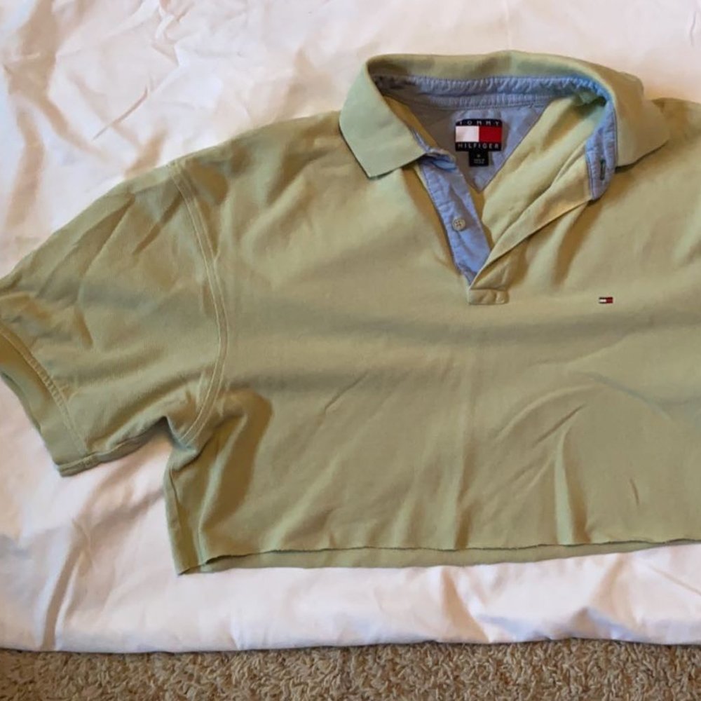Tommy Hilfiger Cropped Buttoned Shirt